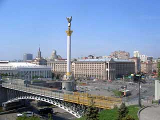 Киев, город герой Киев, Киев обогнал Москву